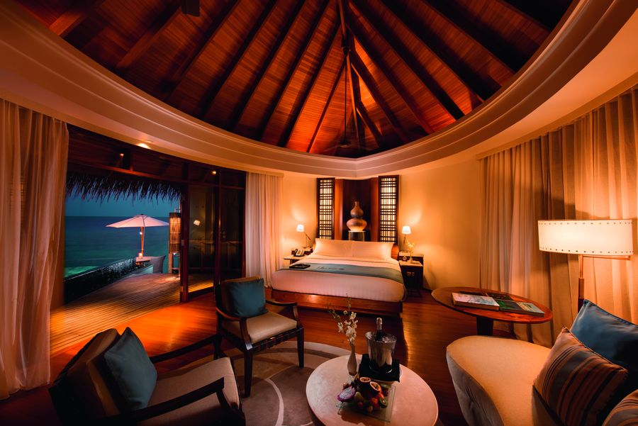 Constance Halaveli Resort — photo 6