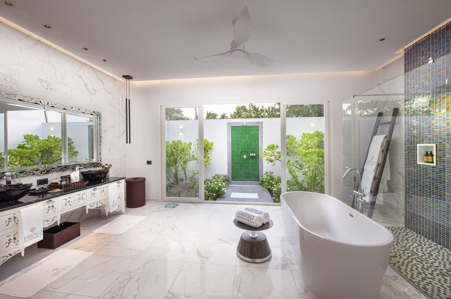 Emerald Maldives Resort & Spa Fasmendho — photo 4