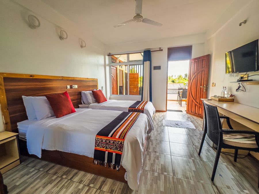 Hanifaru Beach Inn — photo 2
