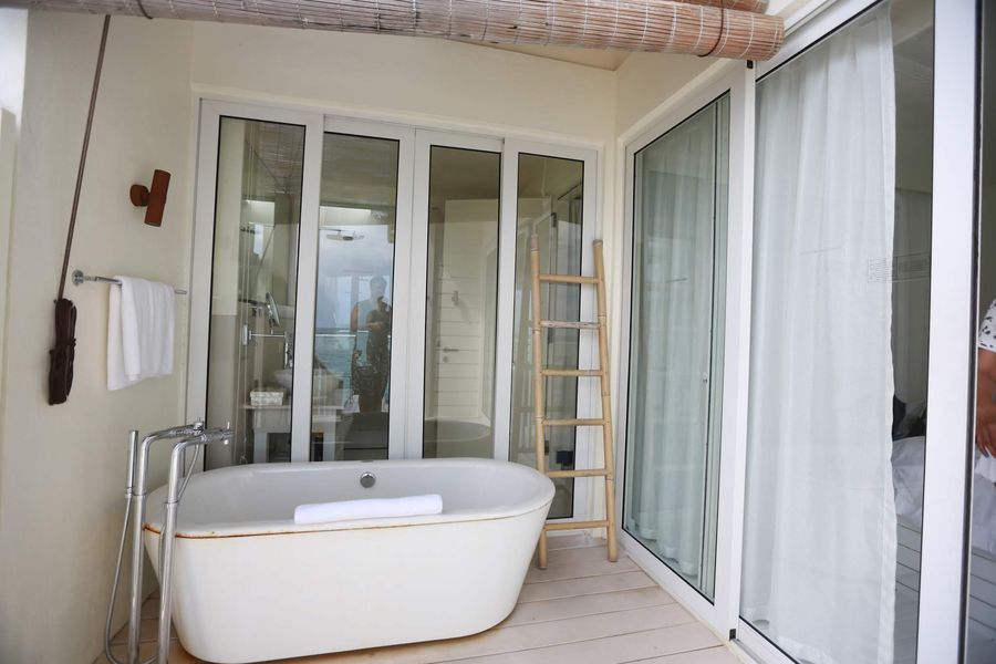 Holiday Inn Resort Kandooma Maldives — photo 4