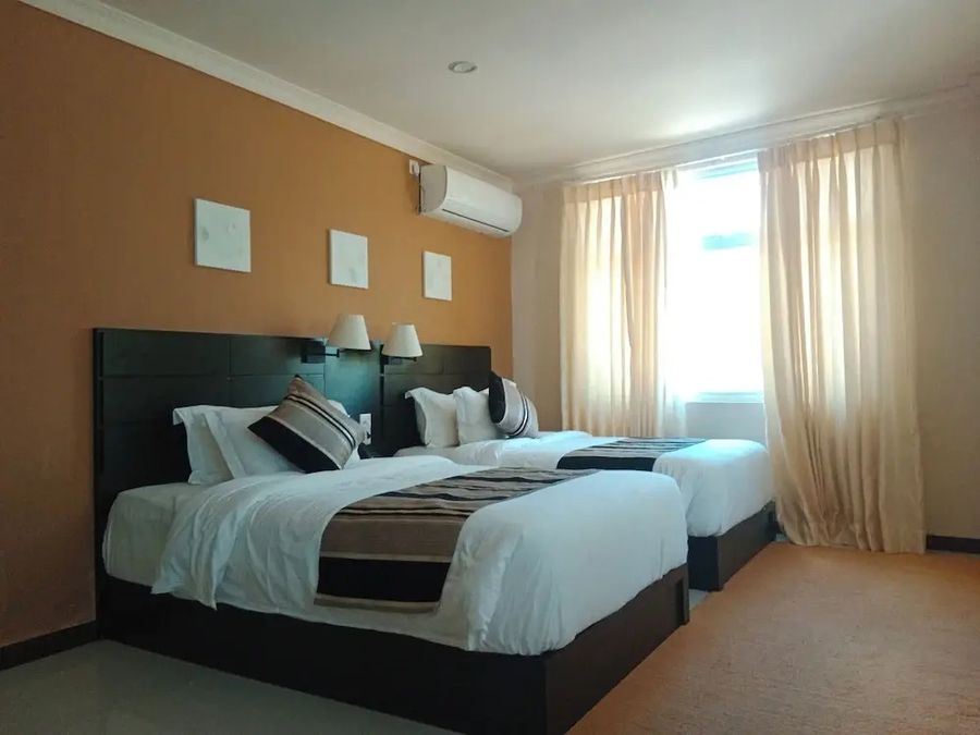 Lagoon Lodge — photo 5