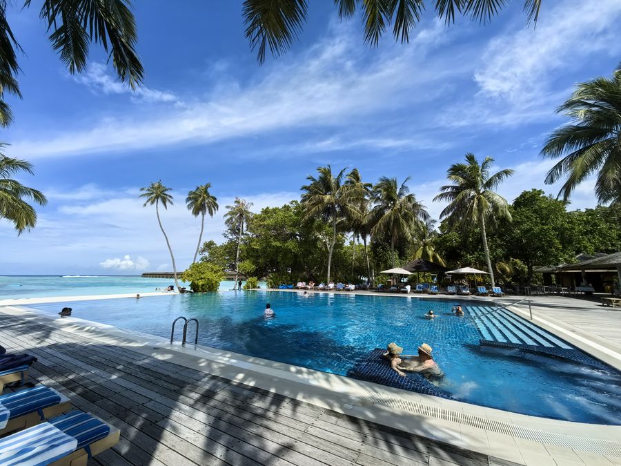 Meeru Maldives Resort Island — photo 4
