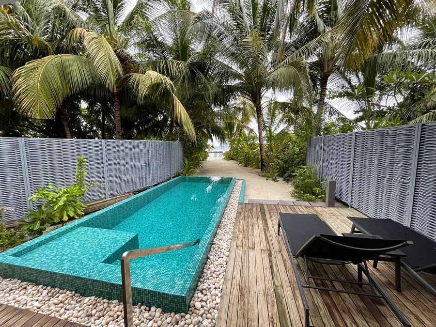 Outrigger Maldives Maafushivaru Resort — photo 3