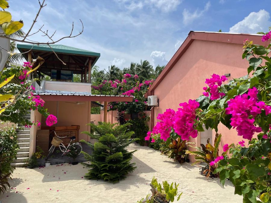 Tropica Thoddoo Inn — photo 3