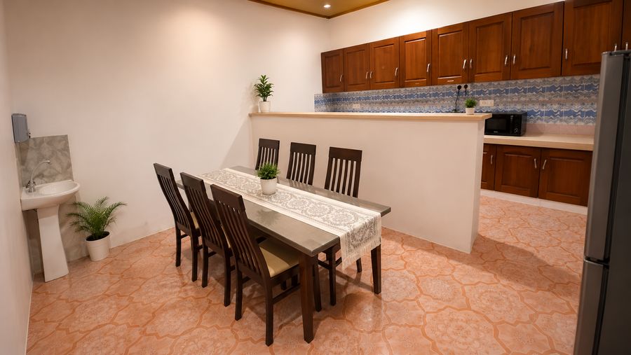 Twin Palms Beach House — photo 4