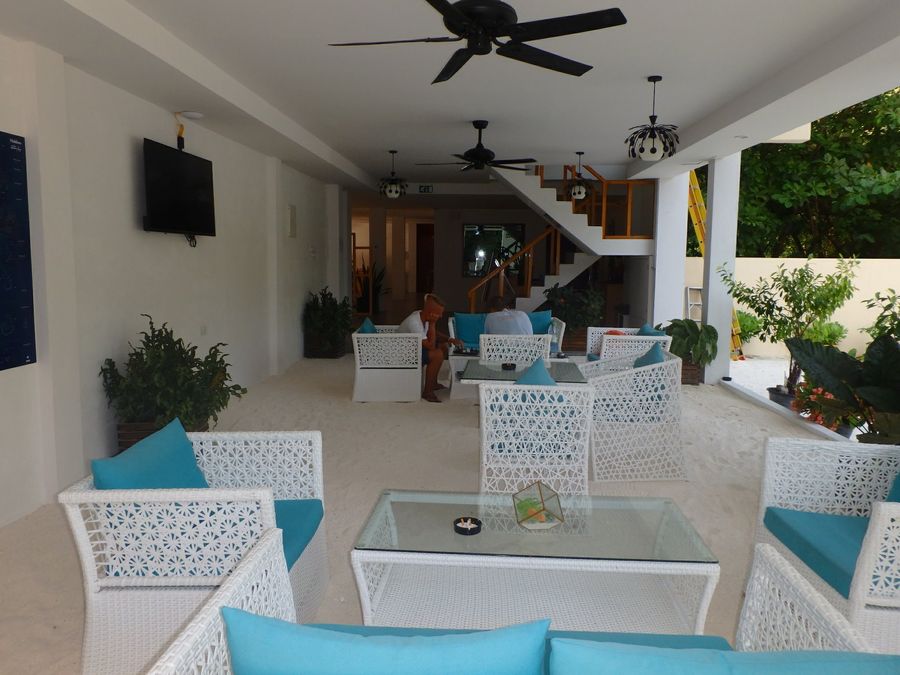 White Sand Dhigurah Guesthouse — photo 4