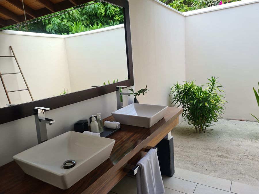 Vilamendhoo Island Resort — photo 5
